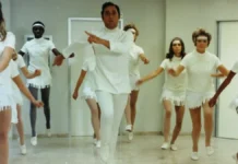 Alberto Sordi nel film Il medico della mutua.