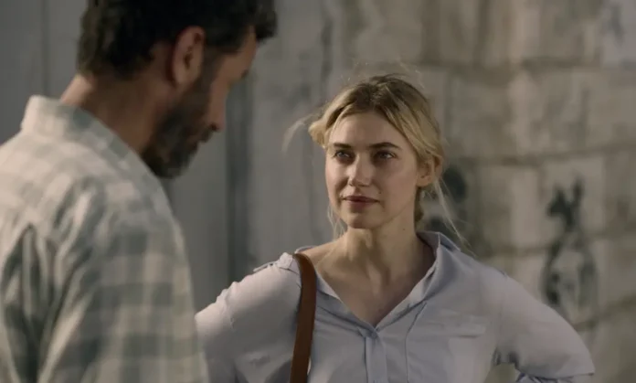 Imogen Poots nel film The Teacher.