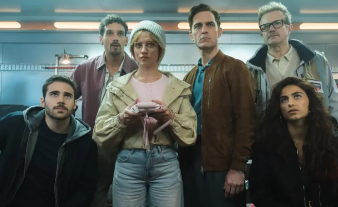 In foto i protagonisti della serie Netflix Berlino e la dama con l’ermellino.