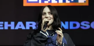 In foto la cantante Billie Eilish.