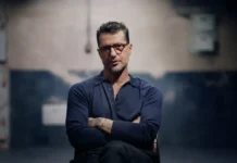 Fabrizio Corona nella docuserie Netflix Fabrizio Corona: Io sono notizia.