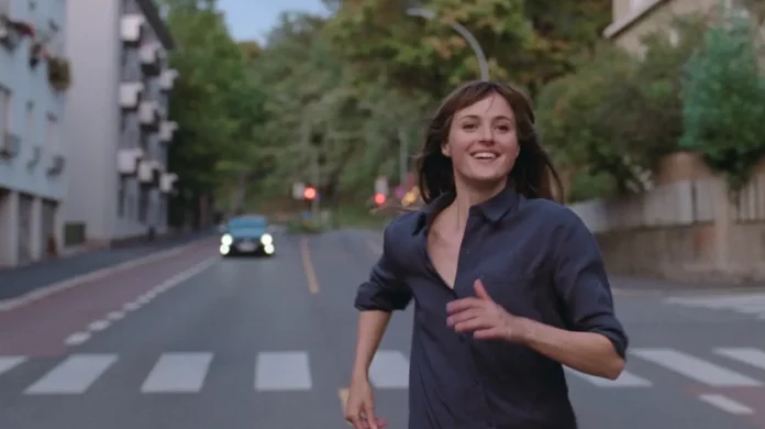 Una scena del film La persona peggiore del mondo.