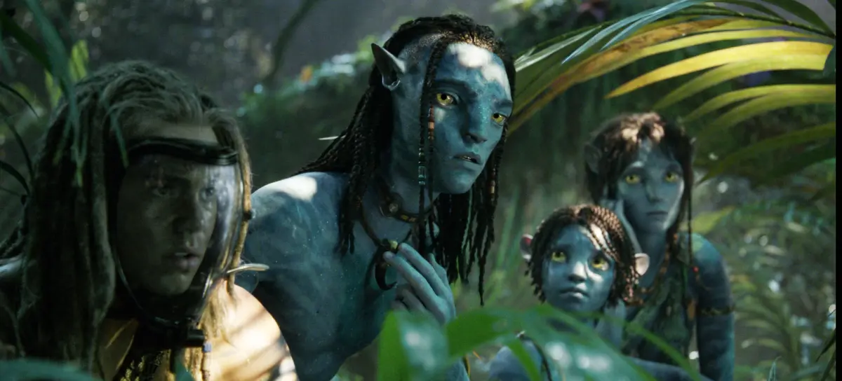 Il personaggio di Lo'ak nel film Avatar: Fuoco e Cenere.