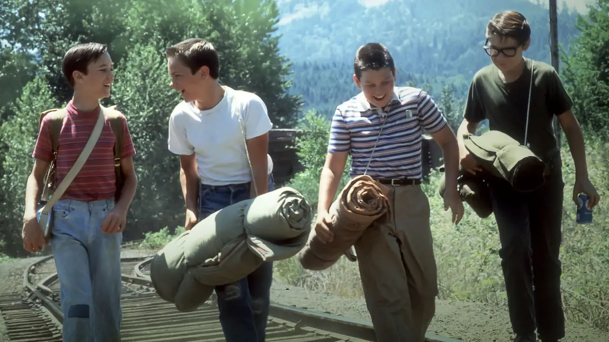 Una scena tratta dal film Stand by Me.