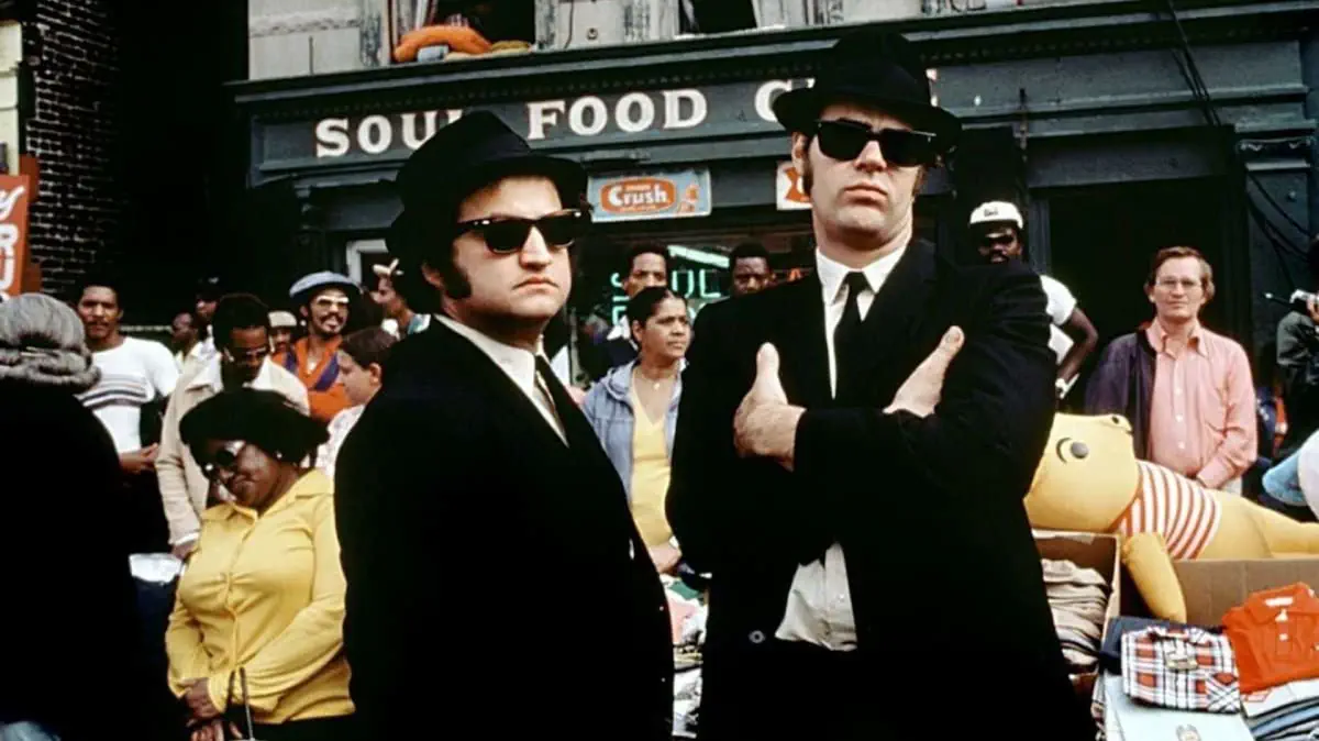 Dan Aykroyd e John Beluschi nel film The Blues Brothers.