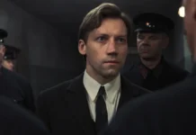 Aleksandr Kuznetsov nel film Due procuratori.