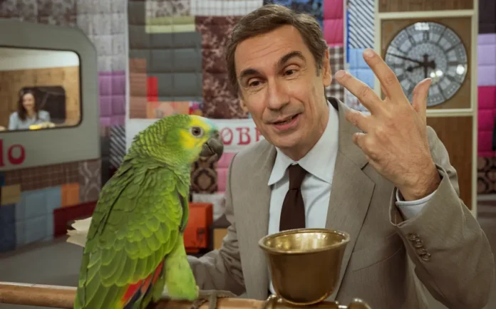 Fabrizio Gifuni nella serie HBO Max Portobello.