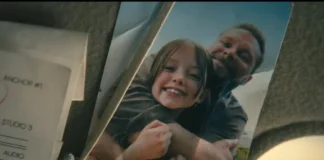 Una scena dal film Lee Cronin – La Mummia.