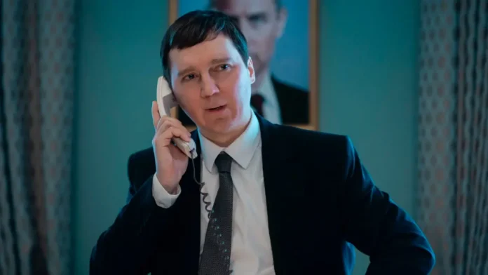 Paul Dano nel film Il Mago del Cremlino– Le origini di Putin.