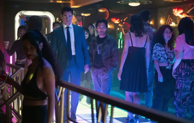 Colin Farrell e Jin Ha nella stagione 2 di Sugar.