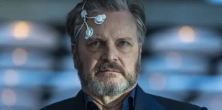 Colin Firth nel film Disclosure Day.