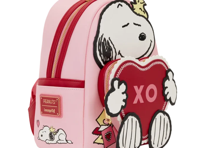 Uno zainetto di Snoopy della linea Funko Pop.