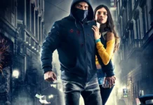 Claudio Santamaria e Ilenia Pastorelli nel film Lo chiamavano Jeeg Robot.