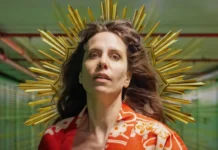 Eva Basteiro-Bertolí nel film La Sobrietà.