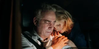 Massimo Ghini e Isabella Ferrari nel film Nel tepore del ballo.