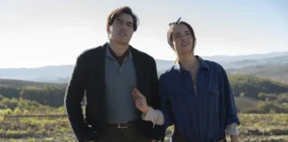 Matilde Gioli e Cristiano Caccamo nel film Non è un paese per single.