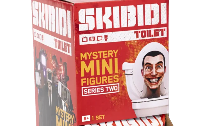 In foto l'action figures ispirata dalla webseries Skibidi Toilet.