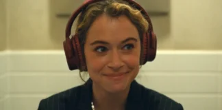Tatiana Maslany nella serie Apple TV Maximum Pleasure Guaranteed.