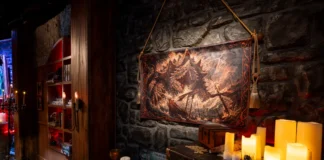 Una foto del set del gioco di ruolo Dungeon Masters.