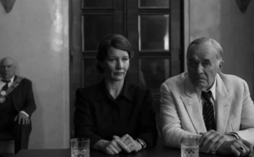 Fatherland, nuovi trailer e poster del film di Paweł Pawlikowski Sandra Hüller e Hanns Zischler nel film Fatherland.