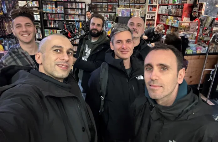 In foto alcuni famosi Zerocalcare e alcuni fumettisti italiani.