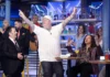 Jake La Furia canta nella puntata 4 di GialappaShow.