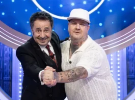 Il Mago Forest e Jake La Furia nella puntata 4 di GialappaShow.