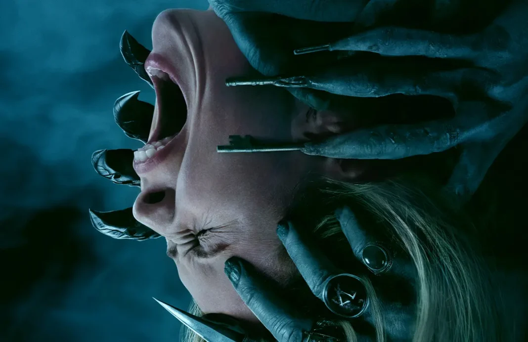 Amelia Eve nel poster dell'horror Insidious: Fuori dall'Altrove.