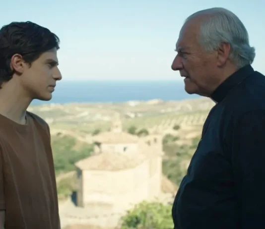 Manuel Nucera e Giorgio Colangeli nel film L'oratore.
