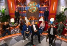 In foto il cast del programma LOL Halloween Special.