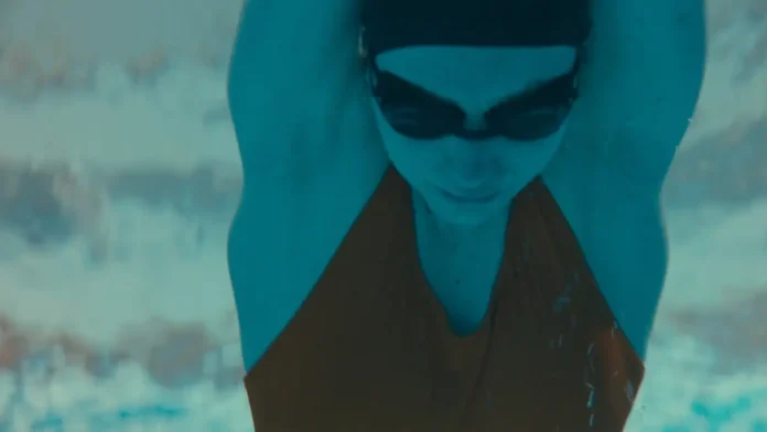 Imogen Poots nel film La cronologia dell'acqua.