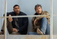 Aaron Pierre e Kyle Chandler nella serie HBO Max Lanterns.