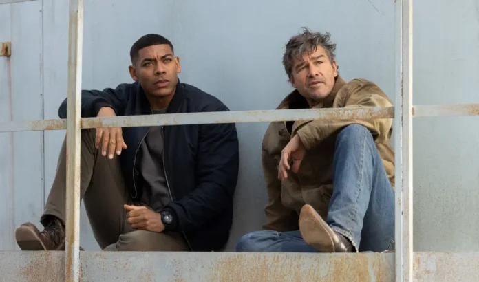Lanterns.teaser.cover Aaron Pierre e Kyle Chandler nella serie HBO Max Lanterns.