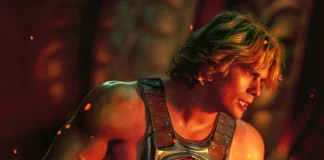 Nicholas Galitzine nel film Masters of the Universe.