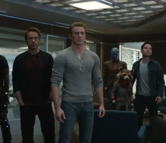 Una scena dal film Marvel Avengers: Endgame (re-release).