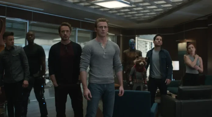 Una scena dal film Marvel Avengers: Endgame (re-release).