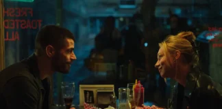 Ester Expósito e Hugo Diego García nel film Marfil – gli opposti.