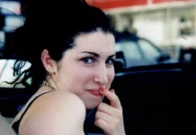 Amy Winehouse – Anima Ribelle: il documentario BBC arriva su Sky Arte La cantante Amy Winehouse nel documentario Amy Winehouse – Anima Ribelle.