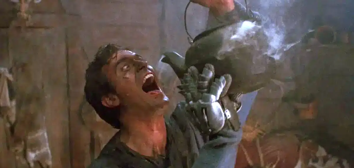 Bruce Campbell nell'horror L'armata delle tenebre.