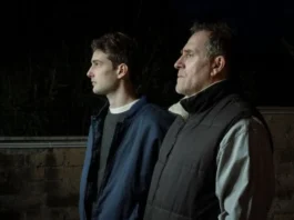 Emanuele Maria Di Stefano e Valerio Mastandrea nel film La città dei vivi.
