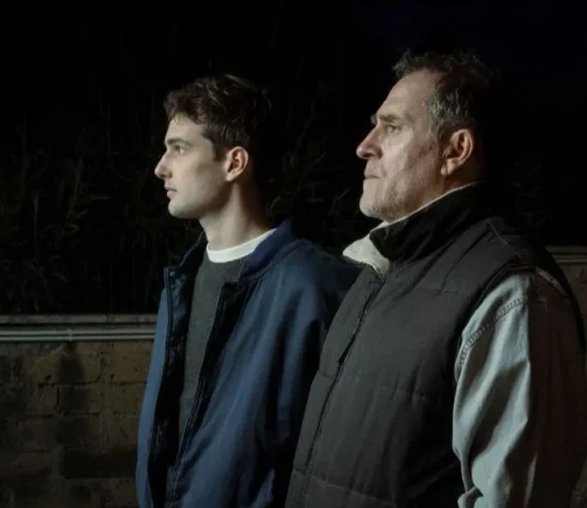 Emanuele Maria Di Stefano e Valerio Mastandrea nel film La città dei vivi.