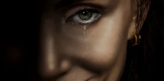 Jessica Chastain nel trailer del poster dell'horror Mammina.