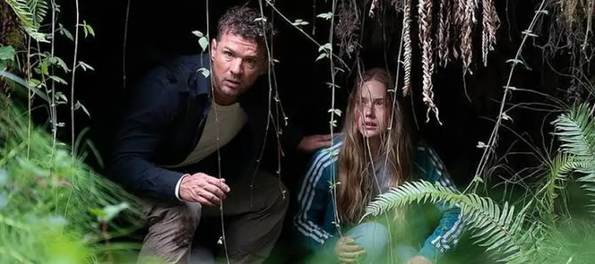 Una scena dal film One Mile: Chapter Two.
