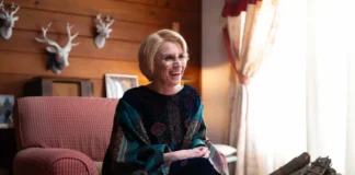 Emanuela Fanelli nella serie HBO Max Peccato.