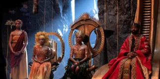 Una scenda dal film fantasy Il Regno di Orïsha.