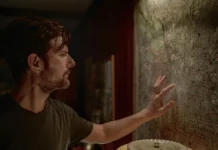 Adam Scott nel thriller L'uomo dei sussurri.