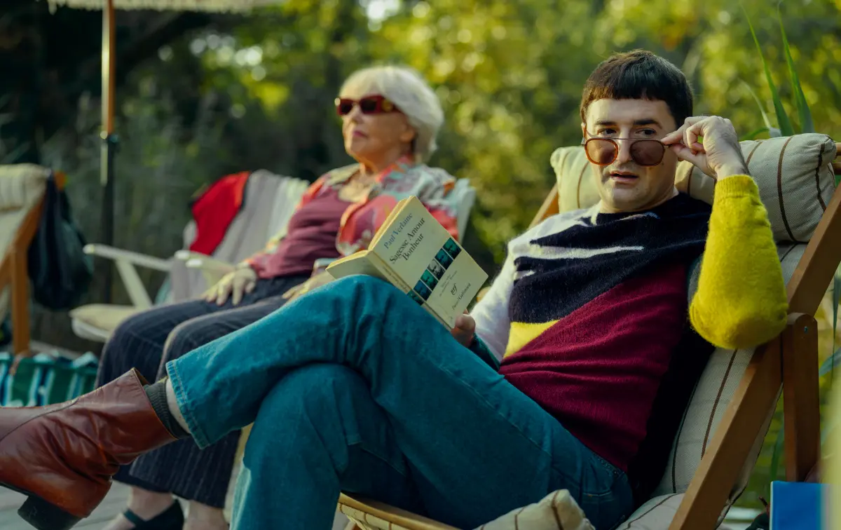 Nicolas Maury e Liliane Rovere nel film Chiami il mio agente! Il film.