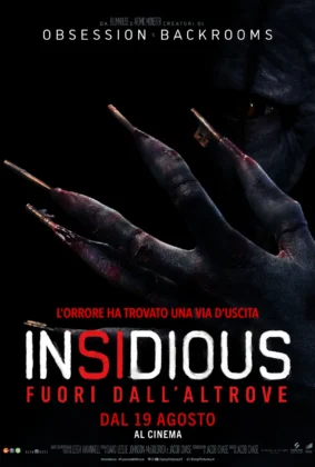 Il nuovo character poster di Insidious: Fuori dall'Altrove che raffigura una mano con artigli.