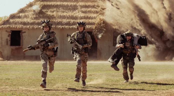 Una scena dalla stagione 3 della serie Lioness.