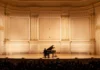 Cameron Winter at Carnegie Hall: il film di Paul Thomas Anderson arriverà su MUBI Una scena dal film concerto Cameron Winter at Carnegie Hall.